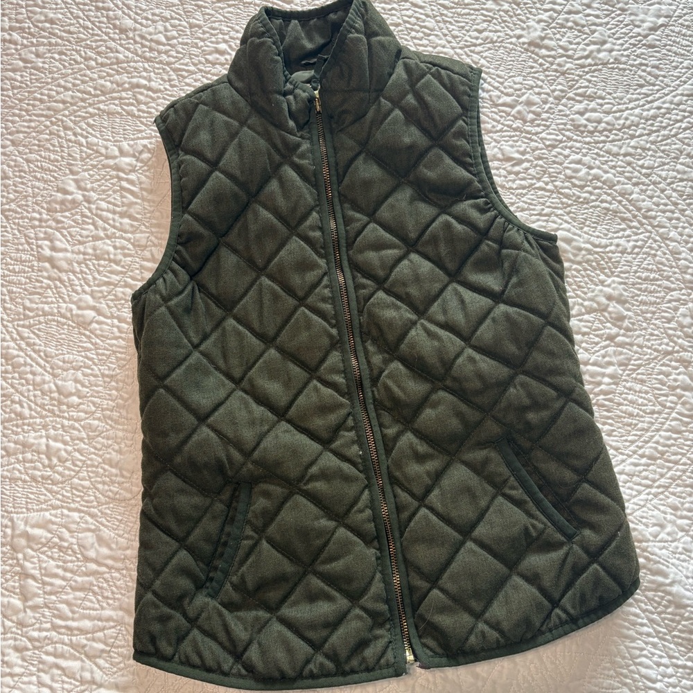Old Navy Green Quilted Vest